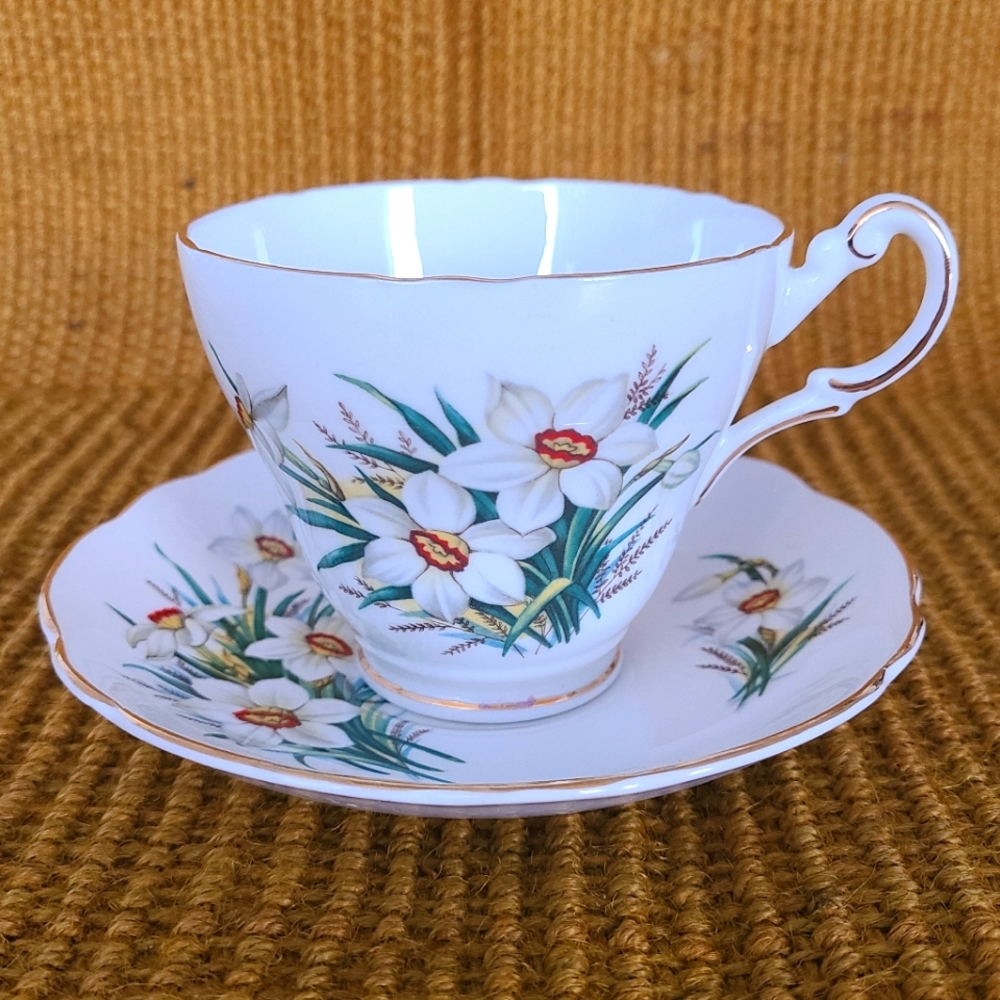 Vintage Regency Bone China Daffodil Teacup and Saucer